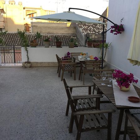 Case Vacanze Le Rose Villa Noto Ngoại thất bức ảnh